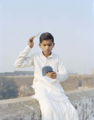 Rama Combing His Hair, Ayodhya, Uttar Pradesh, Inde, 2015
