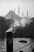 Une vue de la Corne d’or, avec la Mosquée de Suleymaniye construite sous l’empire ottoman, Istanbul, Turquie, 1956