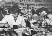 Atelier de fleurs artificielles Fromentin, Faubourg Saint-Honoré, Circa 1950
