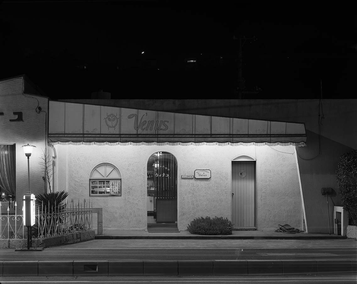 Nights Photographs N-028, Sakanoshita, Kamakura City, Kanagawa Prefecture (Restaurant Venus) 1982