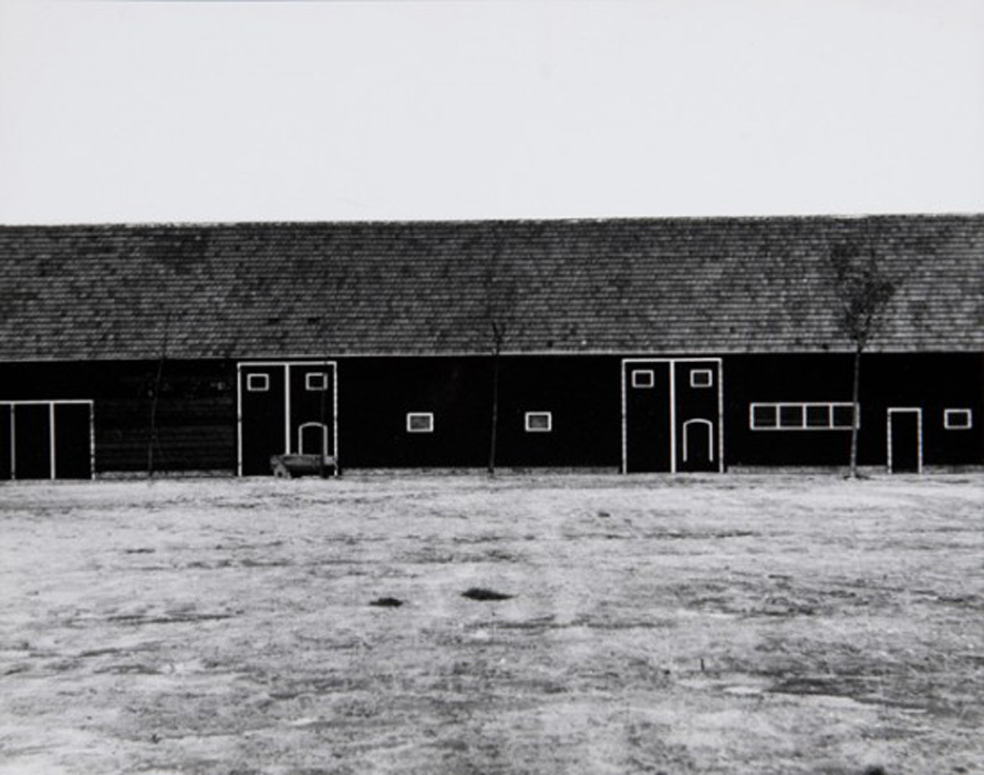 Mondrian Barn 3, 1949