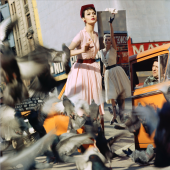 Anne + Isabella + mirror, New York, 1959 (Vogue), Moderne