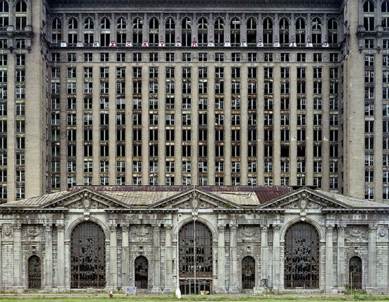 Facade, Michigan Central Station, Detroit, USA, 2007
